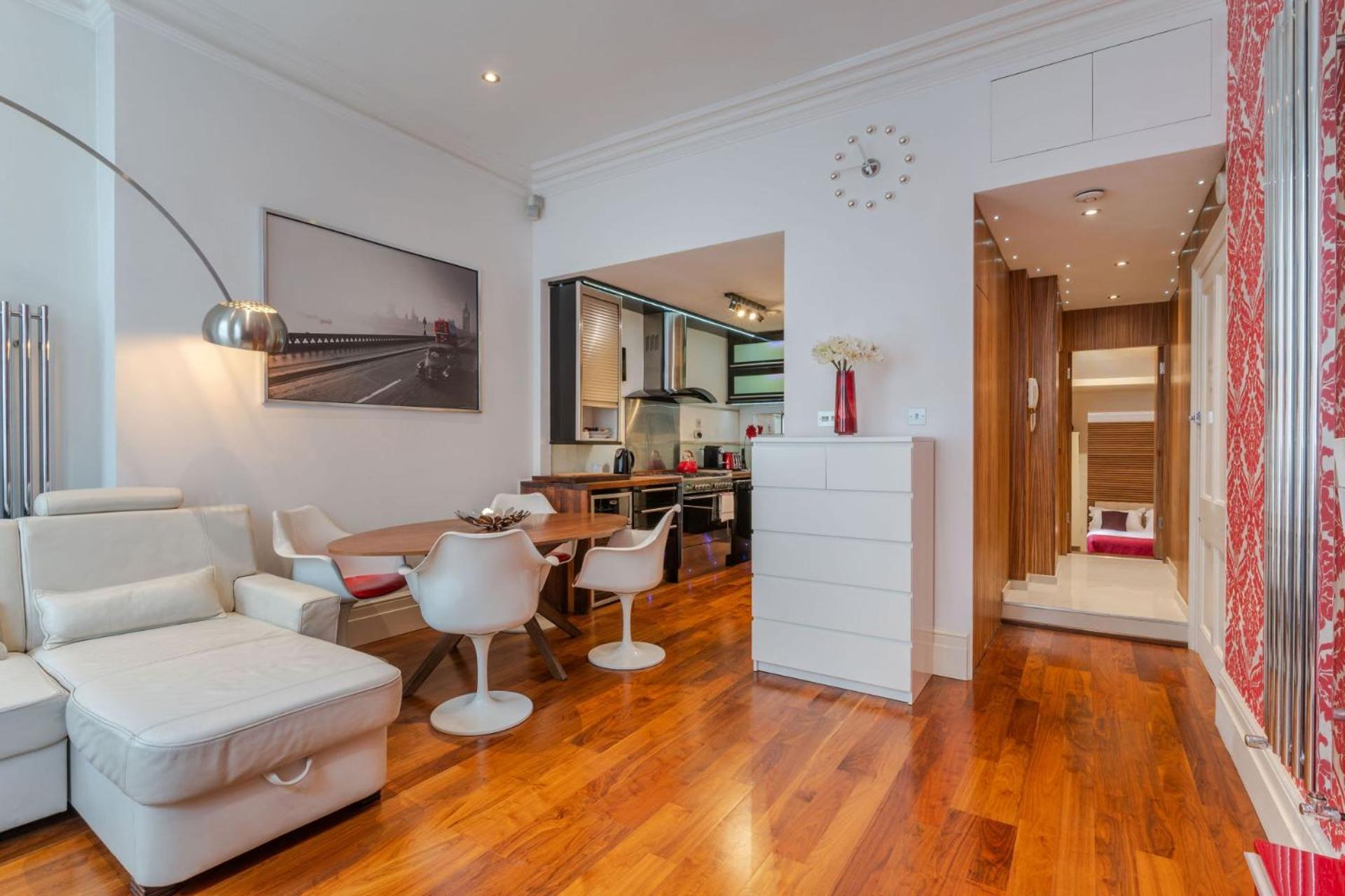 The "Red Room Apartment" - Fitzrovia - By Frankie Says Londres Exterior foto